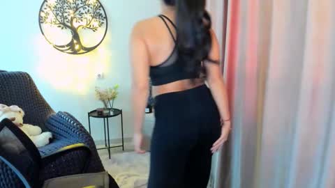 dudetta Kim online show from 13, 2, 2026