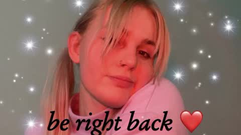 Arnika and Simon online show from 1, 1, 2025