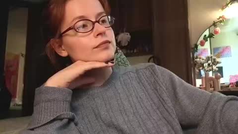 Snapshot of wow_luvng chatting on 14, 5, 2026 Rebecy online show from 14, 5, 2026