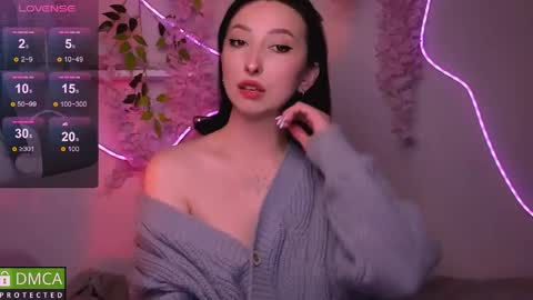 Snapshot of wow_sue chatting on 18, 5, 2026 Sue online show from 18, 5, 2026