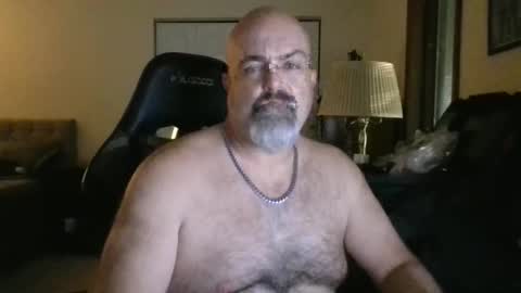Snapshot of wvkartracer chatting on 9, 10, 2025 DaddynDom online show from 9, 10, 2025