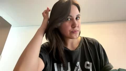 lily online show from 24, 4, 2026