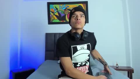 wyatt online show from 17, 11, 2025