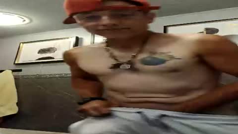 Snapshot of wyomingcowboy9in chatting on 12, 7, 2026 wyomingcowboy9in online show from 12, 7, 2026