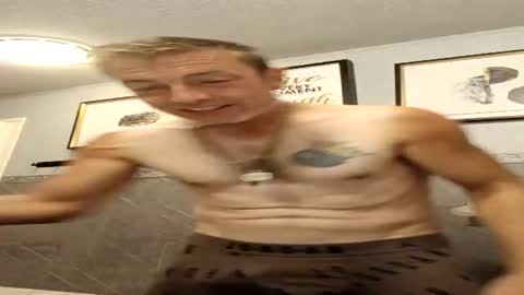 Snapshot of wyomingcowboy9in chatting on 21, 7, 2026 wyomingcowboy9in online show from 21, 7, 2026