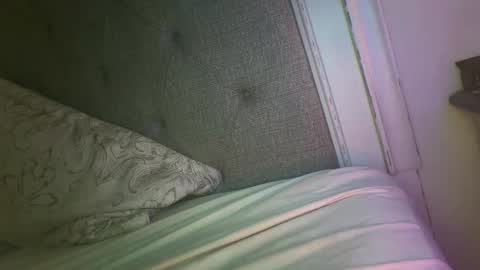 Mariah  online show from 27, 11, 2025