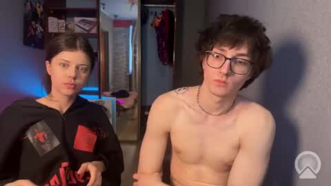 Philipp and Este online show from 3, 2, 2026