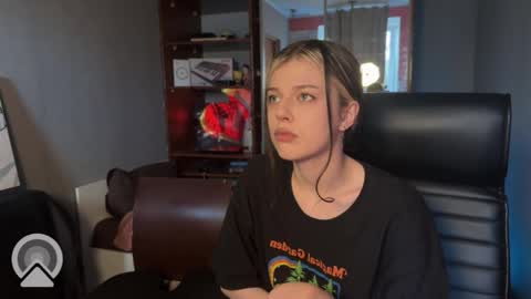 Philipp and Este online show from 29, 4, 2026