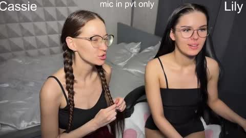 Snapshot of x_kai chatting on 15, 1, 2026 wiwi clap clap cat baby girl online show from 15, 1, 2026