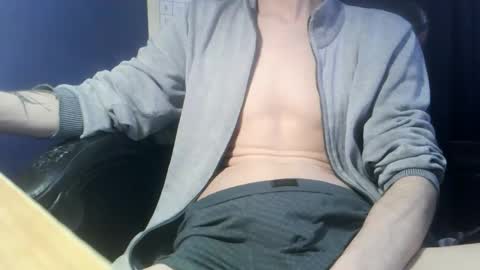 x_patri_x online show from 25, 10, 2025