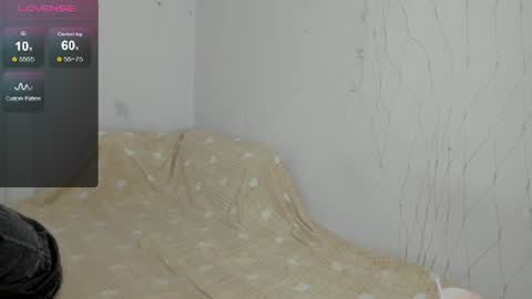 Snapshot of x_purr_agatha_x chatting on 27, 7, 2026 Agatha online show from 27, 7, 2026