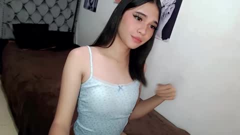 Snapshot of xairah_doux chatting on 9, 11, 2025 xairah_doux online show from 9, 11, 2025