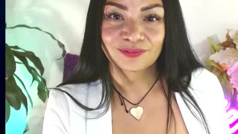 XAMARA1124 online show from 8, 3, 2025