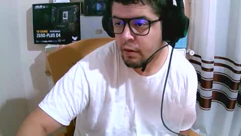 Snapshot of xander717742 chatting on 3, 10, 2025 arab bigdick online show from 3, 10, 2025