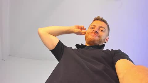 xandergunn online show from 11, 1, 2025