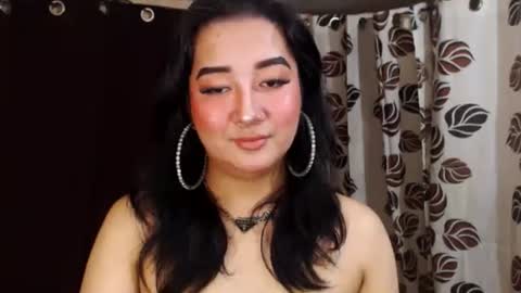 Snapshot of xasianempressx chatting on 5, 1, 2025 Nira NOT INTO CHEAP GUYS online show from 5, 1, 2025
