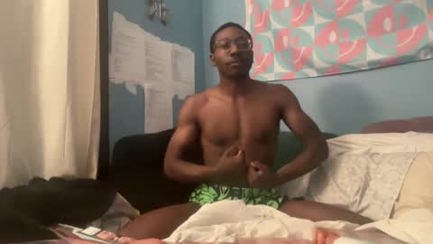 Snapshot of xaviarsteel348941 chatting on 8, 10, 2025 King X online show from 8, 10, 2025