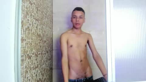 Snapshot of xavier_fox_ chatting on 28, 9, 2025 xavier fox online show from 28, 9, 2025
