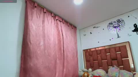 xayu online show from 22, 6, 2026