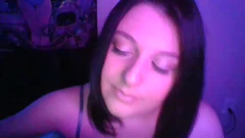 BabyGirl online show from 17, 4, 2026