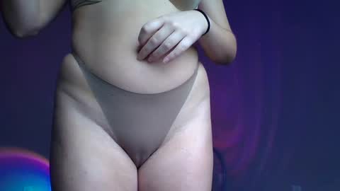 Snapshot of xcharlottexeuphoriax chatting on 13, 2, 2025 charlotte euphoria online show from 13, 2, 2025