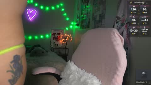 Snapshot of xclusivesecrets chatting on 16, 2, 2026 spoil me here online show from 16, 2, 2026