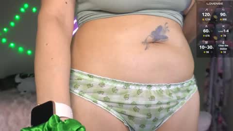 Snapshot of xclusivesecrets chatting on 23, 2, 2026 spoil me here online show from 23, 2, 2026