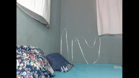 xcreamypussy online show from 2, 2, 2025