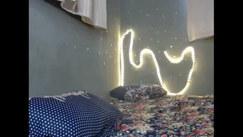 xcreamypussy online show from 13, 2, 2025