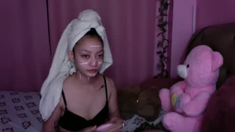 Sachi Cy online show from 21, 2, 2025