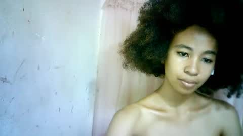 xenna610827 online show from 11, 2, 2025