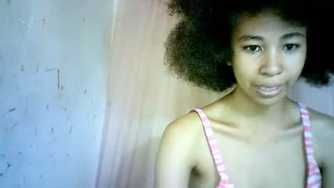 xenna610827 online show from 5, 3, 2025