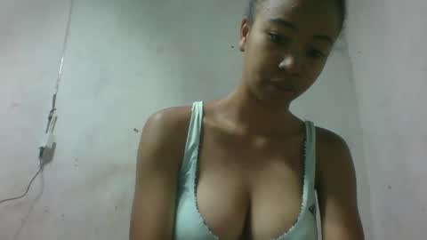 xenna610827 online show from 8, 3, 2026