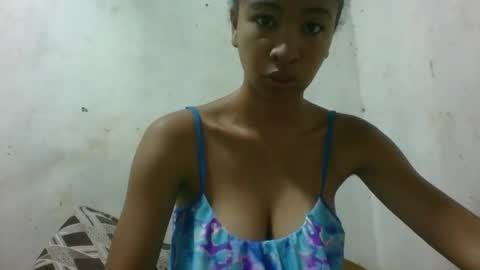 xenna610827 online show from 27, 4, 2026