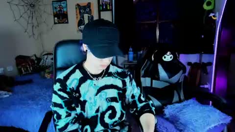 Snapshot of xerotwo7 chatting on 13, 7, 2026 xerotwo online show from 13, 7, 2026