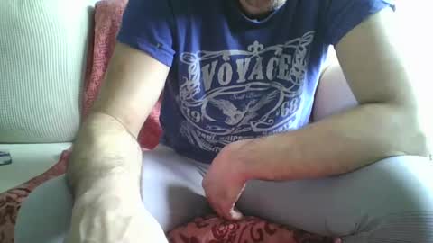 xeson47 online show from 5, 3, 2025