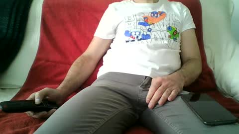 Snapshot of xeson47 chatting on 12, 6, 2026 xeson47 online show from 12, 6, 2026