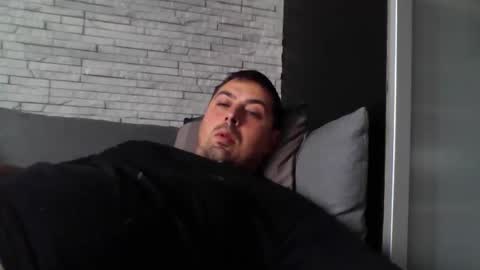 xfikusx44 online show from 4, 11, 2025