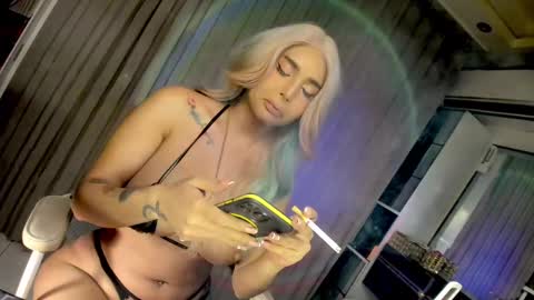 hey honey online show from 23, 2, 2025