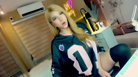 hey honey online show from 8, 6, 2026