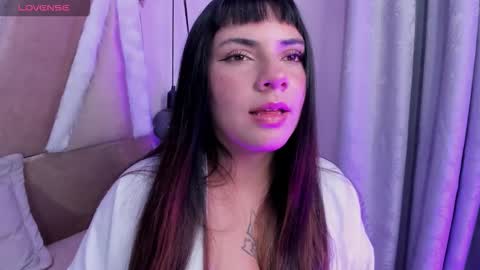 hinata  online show from 6, 2, 2026