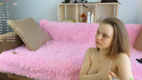 Snapshot of xiaobrunscheen chatting on 21, 5, 2026 Luna and Lina online show from 21, 5, 2026