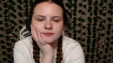 Lina online show from 7, 12, 2024