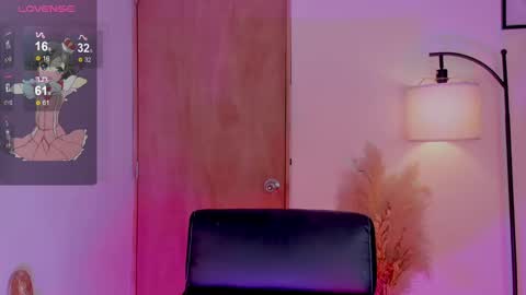 camila online show from 23, 12, 2024