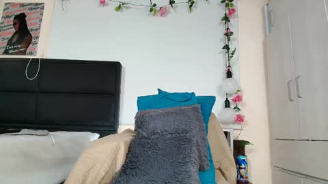 ximtia online show from 6, 3, 2025