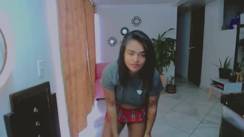Snapshot of xiomy_winklar chatting on 25, 2, 2025 xiomy winklar online show from 25, 2, 2025