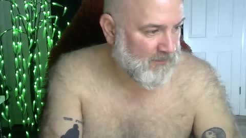 Snapshot of xjohnniex77 chatting on 7, 1, 2026 MrSlowBurn77 online show from 7, 1, 2026