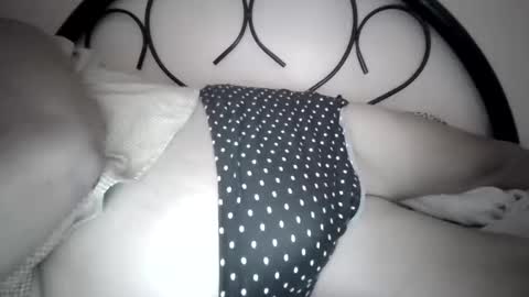 xjuicytits online show from 19, 2, 2026