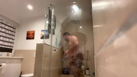 xl1905 online show from 3, 12, 2025