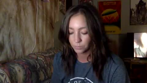 xLacyy online show from 2, 10, 2025